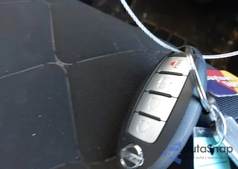 2020 Nissan Kicks Sv Xtronic Cvt from USA, damaged, VIN 3N1CP5CV2LL572145